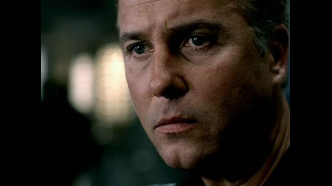 CSI.S01E01.pilot.dvdrip-amc.avi_002568200.png