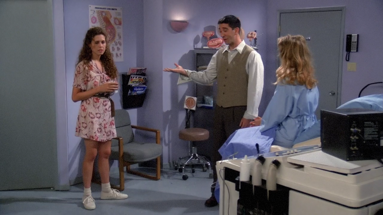 1x02 - The One With The Sonogram At The End.mkv_000901066.png